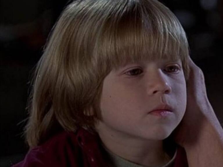 Así luce Justin Cooper, el tierno niño de la película «Mentiroso Mentiroso»