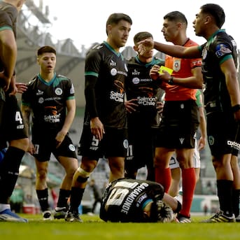 “Esto demuestra lo desordenado que está el fútbol chileno”: Deportes Puerto Montt lamenta la suspensión del duelo con Huachipato