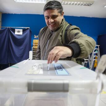 Elecciones Primarias 2024: chilenos vuelven a las urnas para elegir a candidatos a alcaldes y a gobernadores