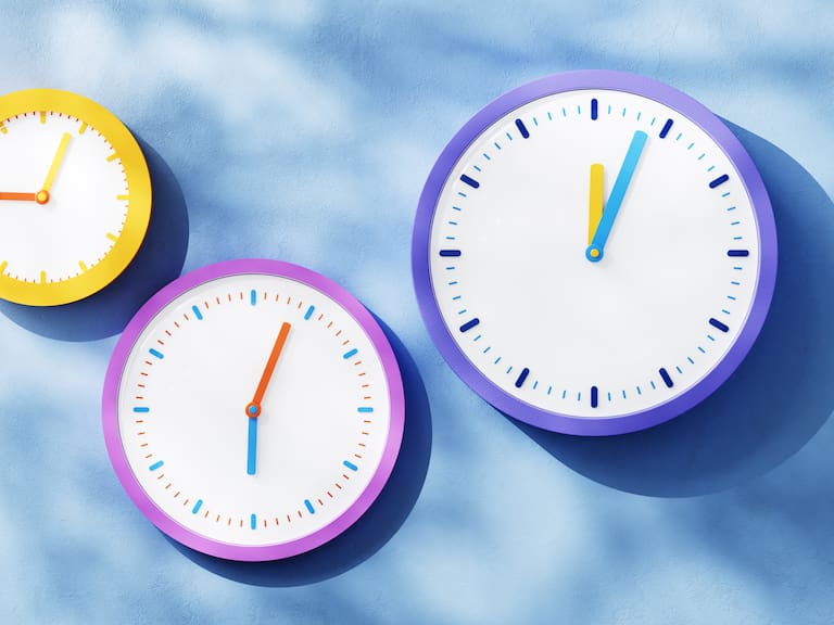 Cambio de hora en Chile 2024: ¿Se adelantan o se atrasan los relojes con el nuevo ajuste horario?