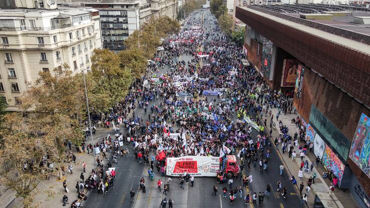Cortes de tránsito en Santiago: estas son las calles afectadas por la marcha del Día del Trabajador