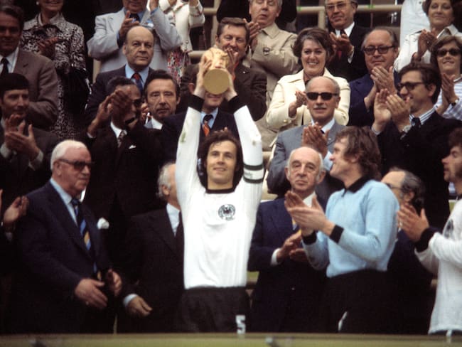 Se va otra leyenda: muere Franz Beckenbauer, uno de los mejores defensas de la historia