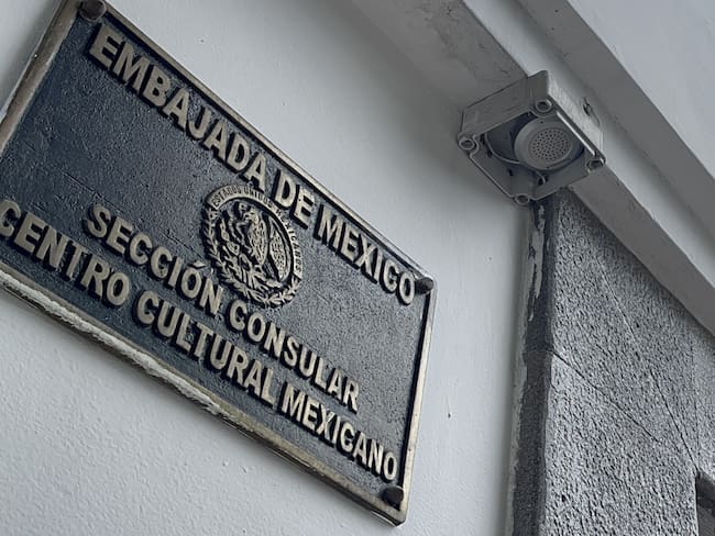 La OEA condena asalto de Ecuador a la Embajada mexicana y reprocha “violencia ejercida” contra personal diplomático