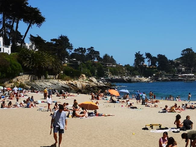 Vacaciones 2023-2024: Estas son las playas habilitadas para el baño en Chile, según la Armada