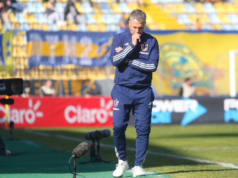 Gustavo Álvarez y el sufrido triunfo azul ante Everton: “Dimos un paso adelante en el carácter del equipo”