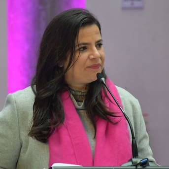 Ministra Orellana confirma que proyecto de aborto legal se presentará en diciembre: apuntan a 14 semanas de embarazo como plazo límite