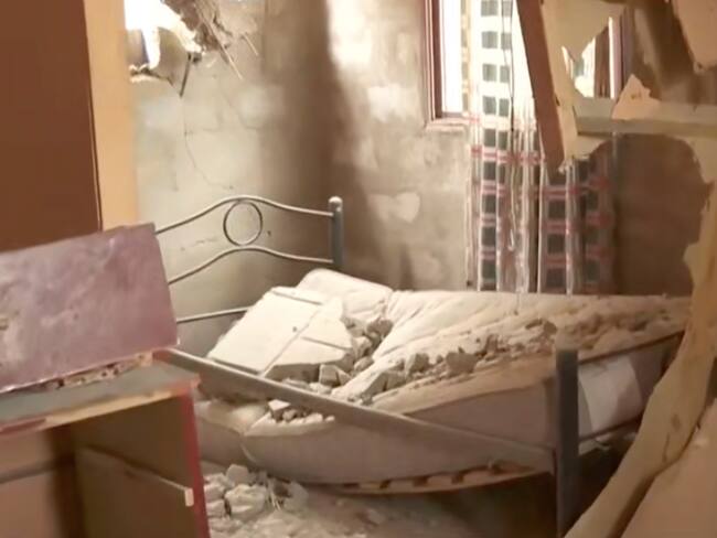 Totalmente destruida: roca cae por una ladera y arrasa con una vivienda en la Región de Atacama