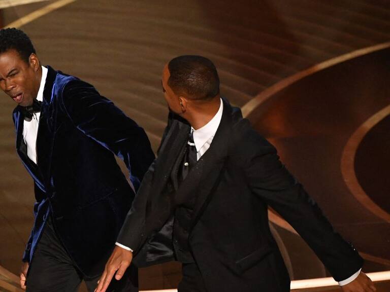 «Tuvo que ir a terapia»: el duro proceso de Chris Rock tras ser abofeteado por Will Smith en los Oscar