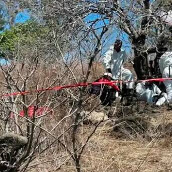 Recuperan restos de al menos 16 personas en fosas clandestinas en México