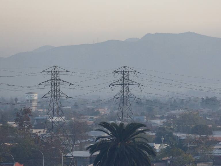 Por mala calidad del aire: decretan Preemergencia Ambiental para este martes en la región Metropolitana