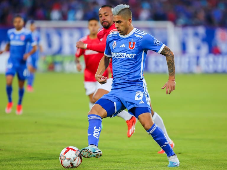Leandro Fernández aplaude a canterano de la U que debutó en Copa Chile: “Se le vieron cositas y se ganó un lugar”