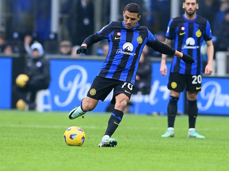 Alexis Sánchez ingresa en sufrida victoria del Inter de Milán sobre Hellas Verona