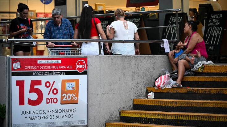 En Argentina la pobreza se acerca al 60% y en los últimos dos meses se elevó más de diez puntos