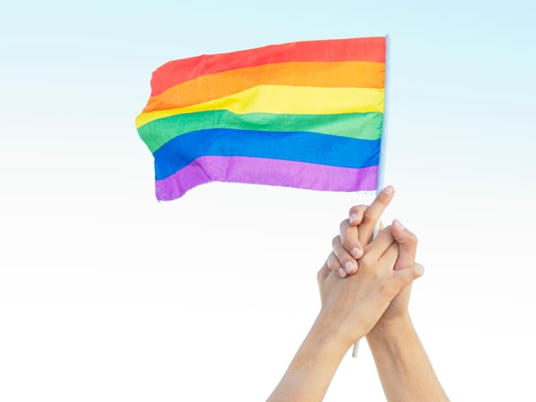«Es decepcionante»: fundaciones LGBTQ+ lamentan ausencia de anuncios sobre la comunidad en Cuenta Pública 2023