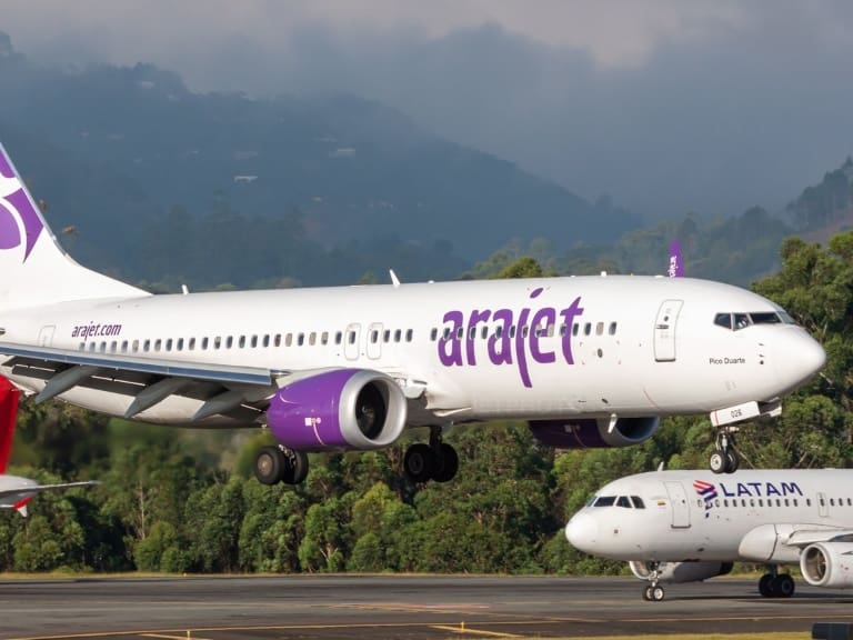 Llega a Chile nueva aerolínea que ofrece vuelos al Caribe a precios bajos