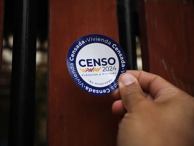Director nacional del INE se refiere a polémica sobre orientación sexual en Censo 2024:  “Lo conversamos con las agrupaciones”