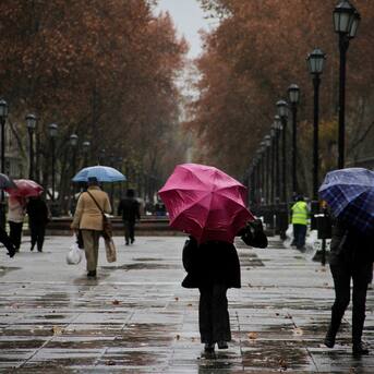 Lluvia en Santiago: por qué el temporal podría ser uno de los eventos de mayor importancia en más de 100 años