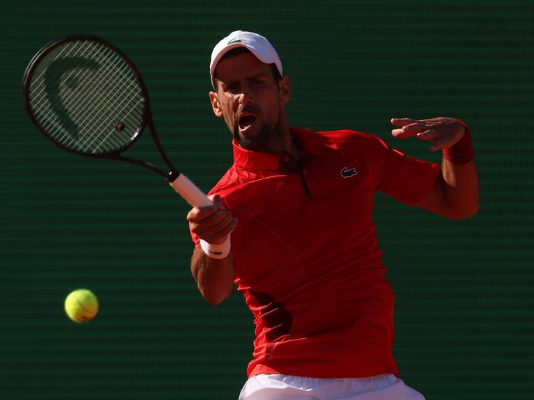 Novak Djokovic se mantiene en la ruta para ganar por tercera vez el Masters 1000 de Montecarlo