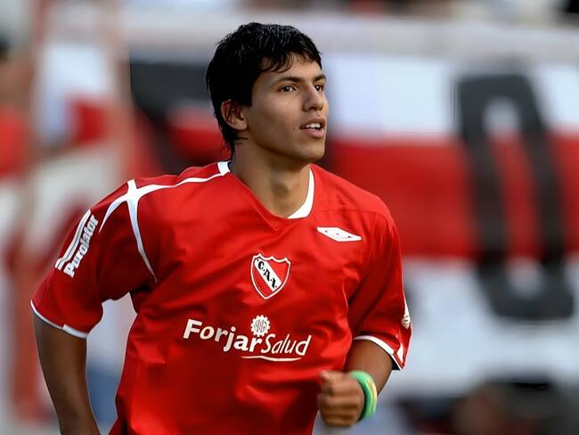 Sergio “Kun” Agüero descarta tener acuerdo para volver al fútbol profesional