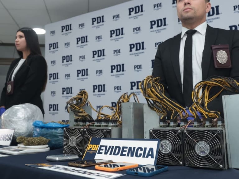 Inédita Operación “Lucerna”: PDI desarticula red de narcotráfico y minería de datos de criptomonedas