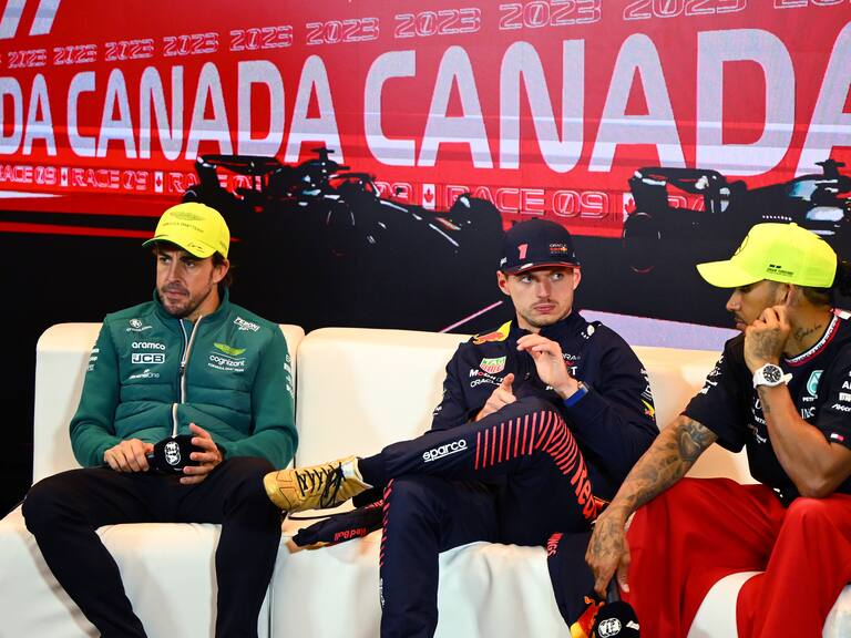 La molestia de Fernando Alonso y Max Verstappen con Lewis Hamilton en Imola | Getty Images