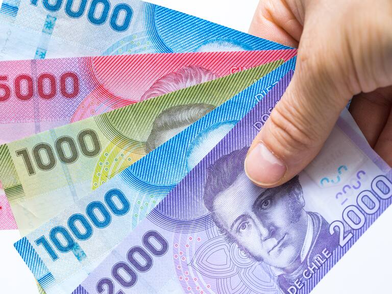 Autopréstamo de fondos de AFP: cuál es el monto máximo de dinero que se podría sacar según la UF de junio en Chile