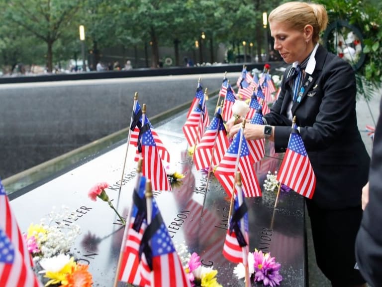 Estados Unidos conmemora 22 años de los atentados del 11 de septiembre a las Torres Gemelas