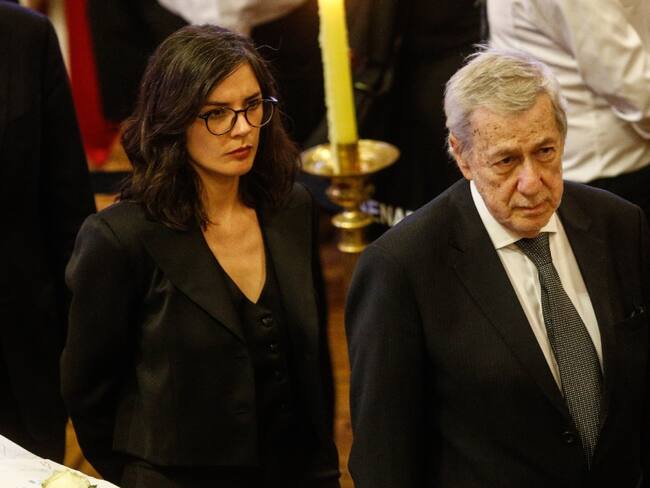 ¿Por qué no asistió la ministra Camila Vallejo al funeral de Sebastián Piñera?