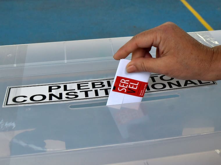 Plebiscito 2023: Servel proyecta en cerca de 12 millones las personas concurrirán a votar