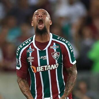 Felipe Melo protagoniza inédita agresión luego de que el Fluminense perdiera en el último minuto