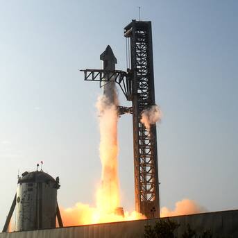 Cuarto vuelo de prueba del cohete “Starship” de SpaceX completa por primera vez un viaje sin explotar (revisa aquí el video)