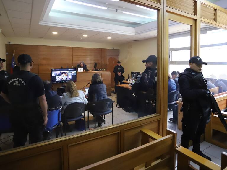 Decretan prisión preventiva para sujetos acusados de provocar el megaincendio en la región de Valparaíso