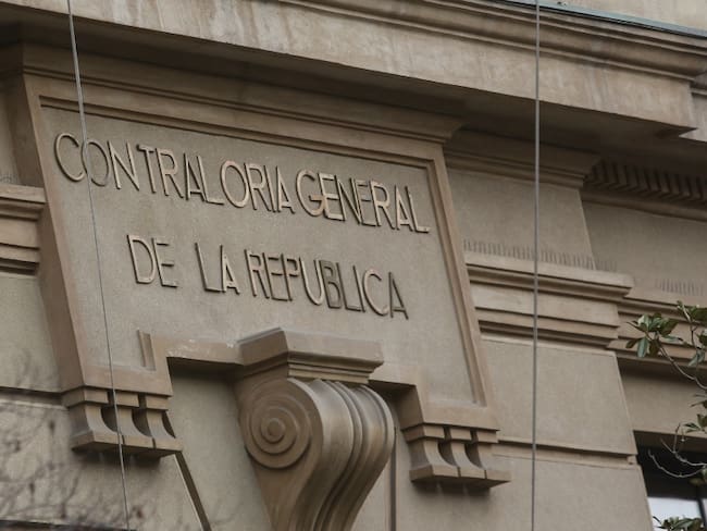 Contraloría abre sumario a Serviu de Valparaíso ante irregularidades en licitaciones por más de $34 mil millones