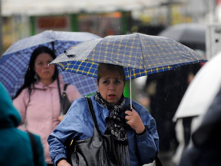 Por sistema frontal en Chile: ¿Me pueden despedir si no llego a trabajar debido a las lluvias? Esto dicen desde la Dirección del Trabajo
