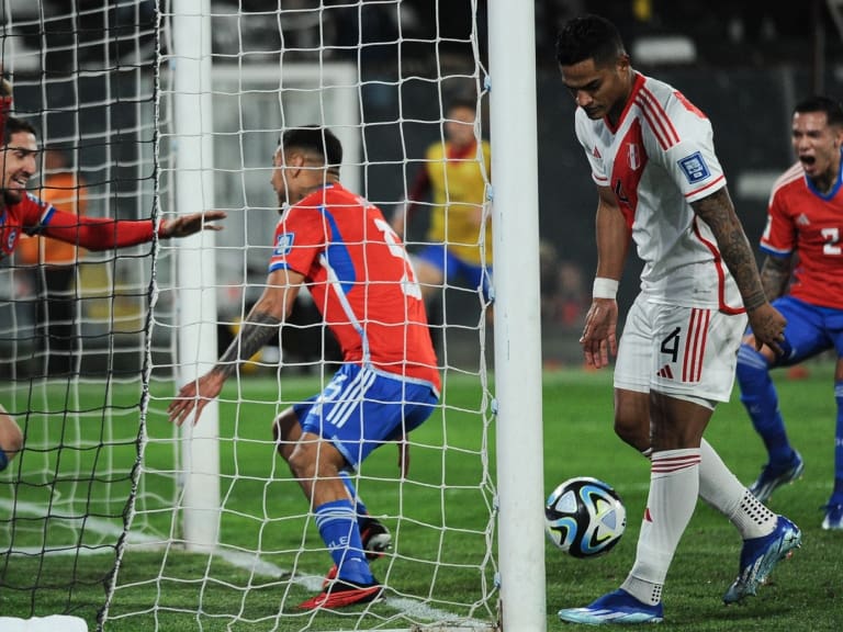 Chile hace respetar su historial ante Perú como local y suma su primera victoria en las eliminatorias al Mundial 2026