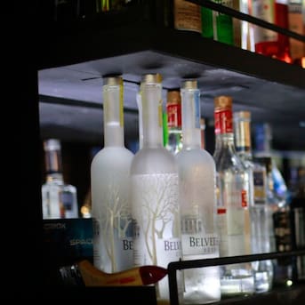 Director de Espirituosos Chile por Ley de etiquetados en alcohol asegura que “un alza de impuestos no repercutiría en el consumo”